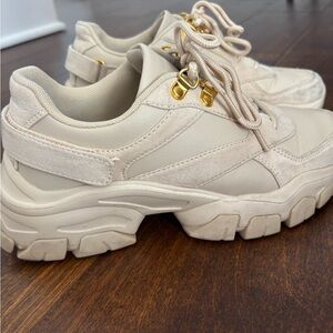 Stylish Y2K Mini Platform Cream Women's Sneakers